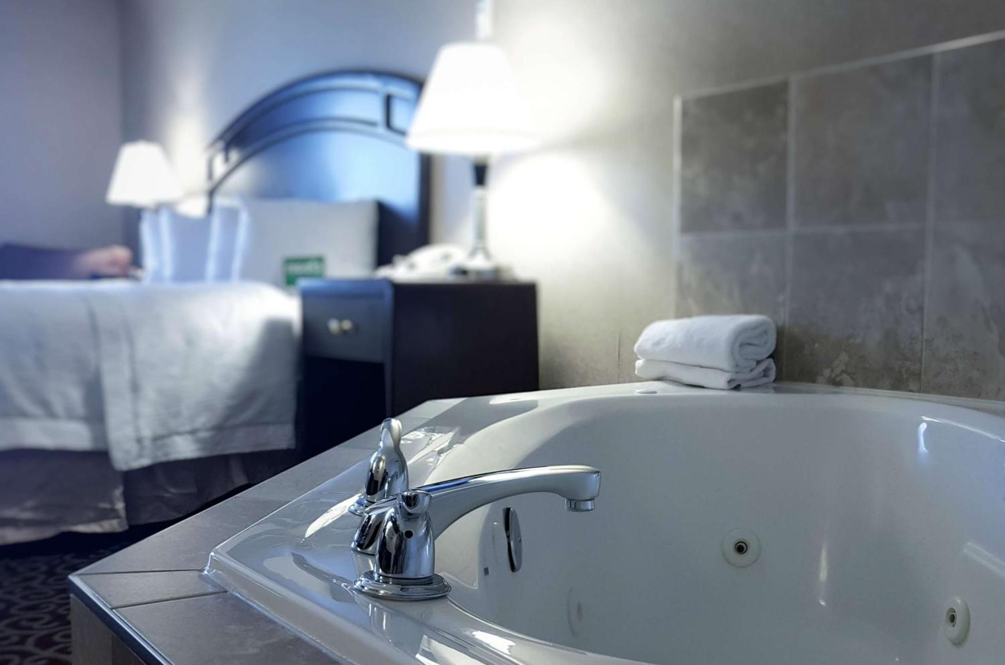 Hampton Inn & Suites By Hilton Edmonton International Airport Leduc Eksteriør billede