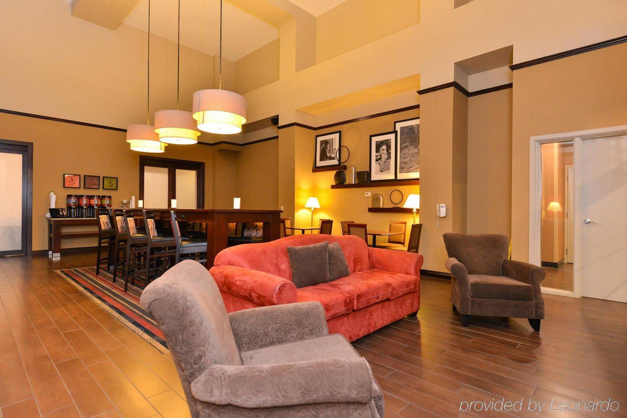 Hampton Inn & Suites By Hilton Edmonton International Airport Leduc Eksteriør billede